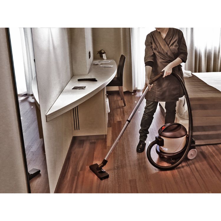 ASPIRADOR POLIPROPILENO COMPACTO 850W BIEMMEDUE 1.jpg