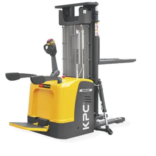 EMPILHADOR ELETRICO CDD20K 2000 KG 5600MM KPC scaled 1.webp