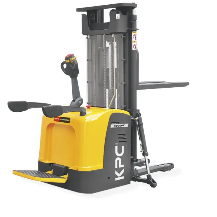 EMPILHADOR ELETRICO CDD20K 2000 KG 5600MM KPC scaled 1.webp
