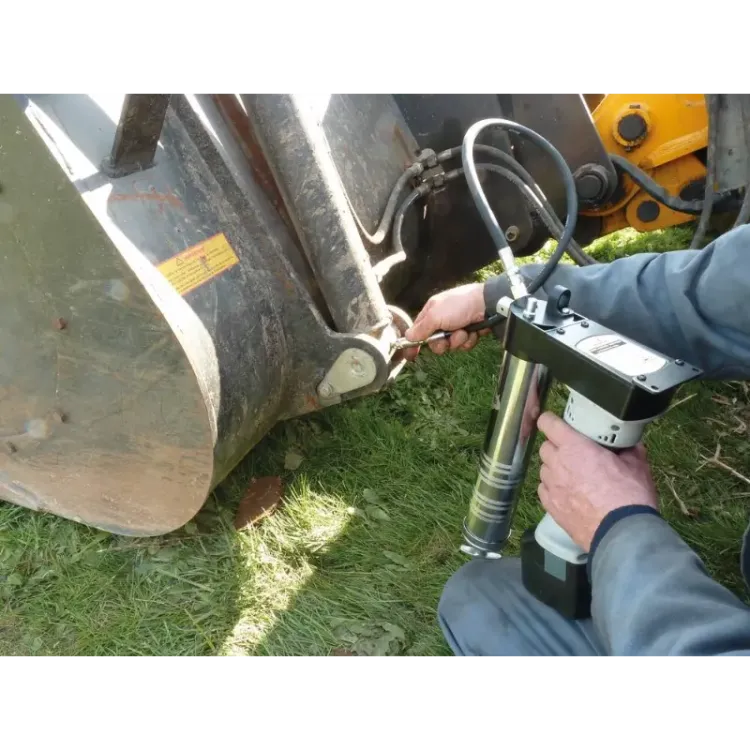 BOMBA DE MASSA 18V C 2 BATERIAS NI MH DRAKKAR 7 scaled 1.webp