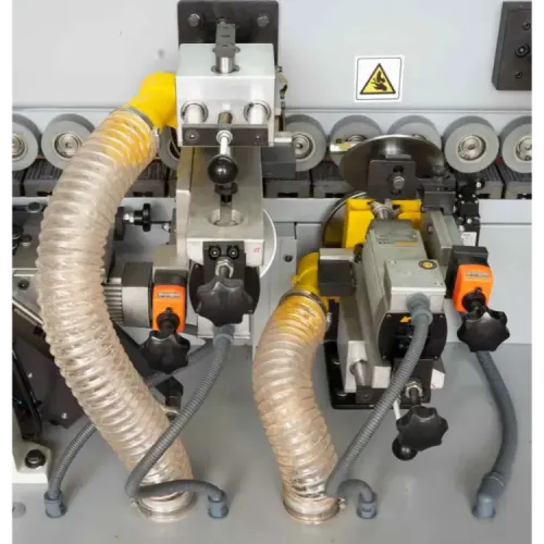 MAQUINA DE APLICACAO DE FITA DE BORDO KAM6ALL 400V 7 scaled 1.webp