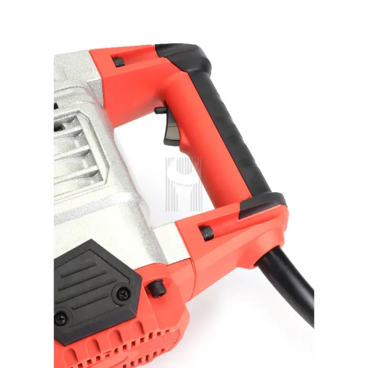 martelo-demolidor-1700w-mader-scaled-1.webp