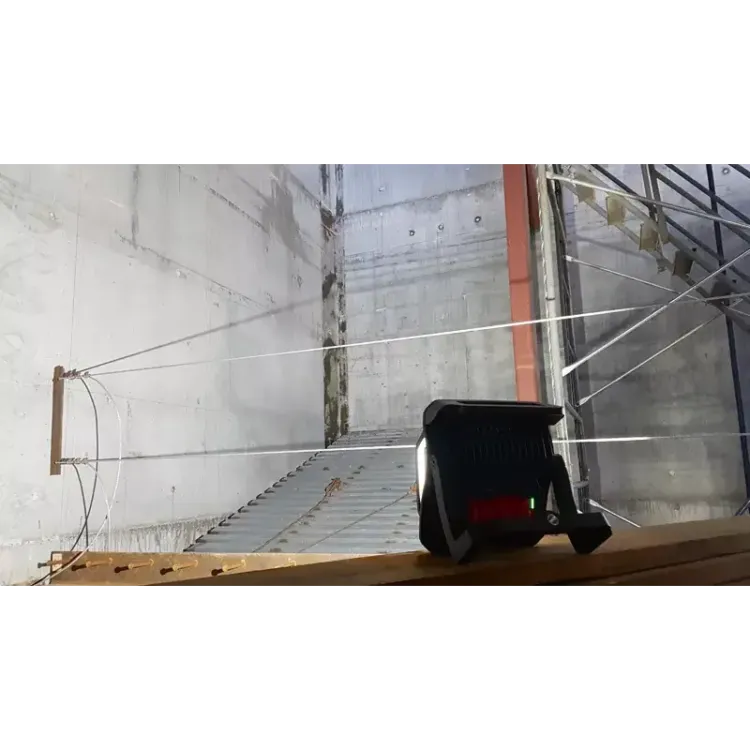 projetor sem fio gli 18v 4000 c professional bosch 1 scaled 1.webp