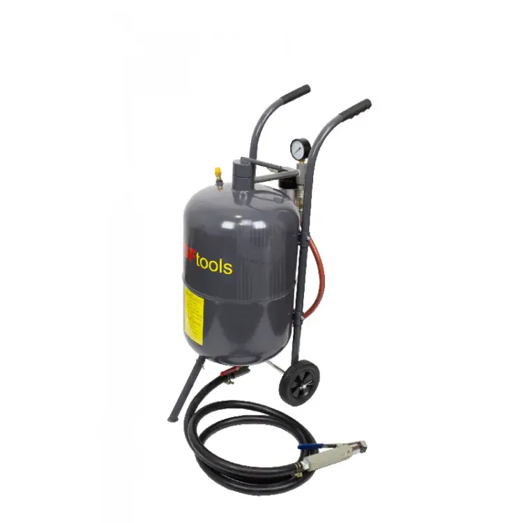 maquina-decapar-jato-areia-40l-kroftools-2-scaled-1.webp