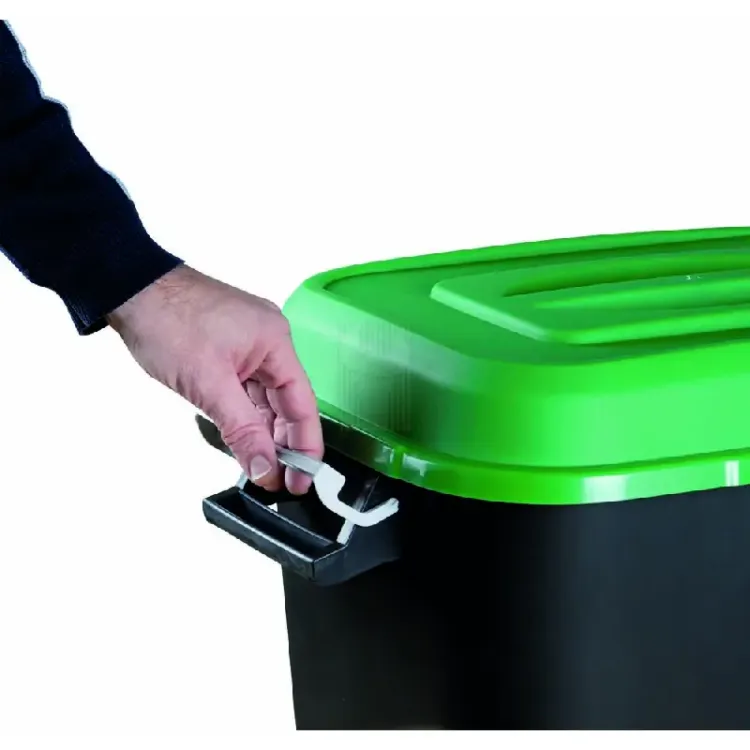 caixote-do-lixo-75l-preto-com-tampa-verde-tayg-2-scaled-1.webp