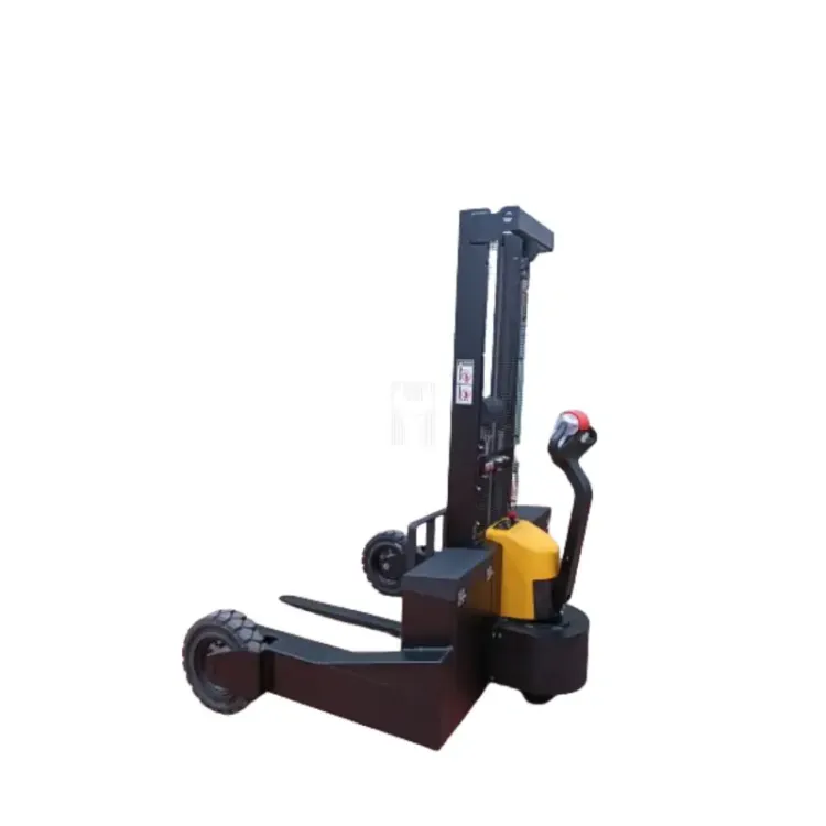 empilhador-c-3-rodas-traccao-traseira-1500-kg-1600-mm-hu-lift-5-scaled-1.webp