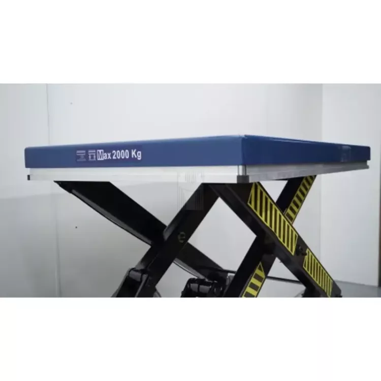 plataforma-elevatoria-2700-x-1500-3t-nd-chavevertical-com-3-scaled-2.webp